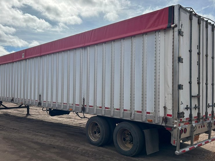 2000-wilkens-walking-floor-image-3