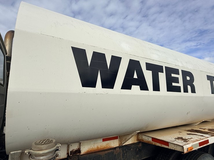 1988-mack-dm690s-image-16