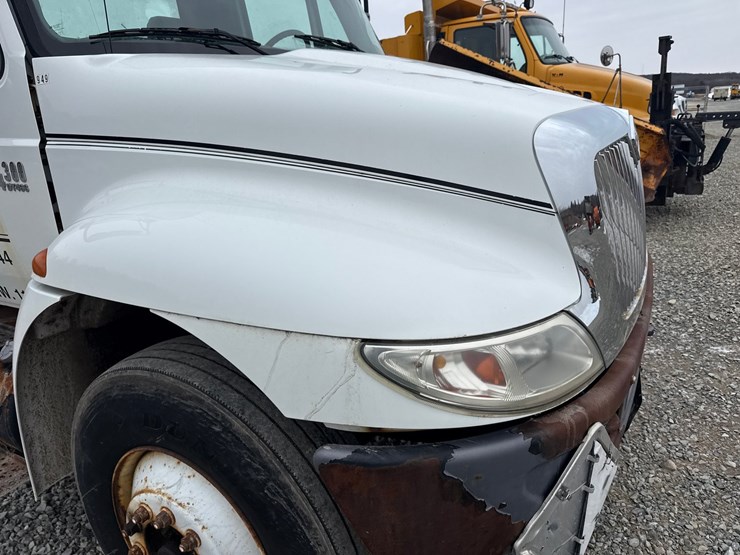 2002-international-4300-sba-image-11