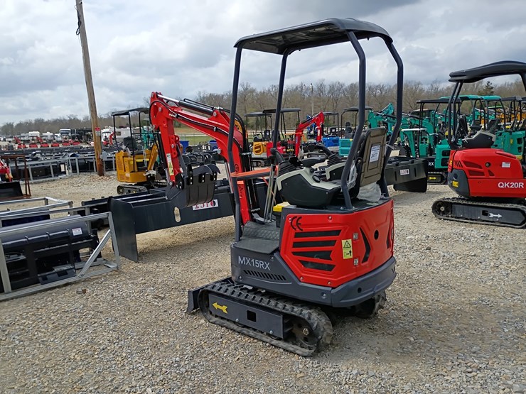 #24177-•-2025-agt-mx15rx-mini-excavator-image-2