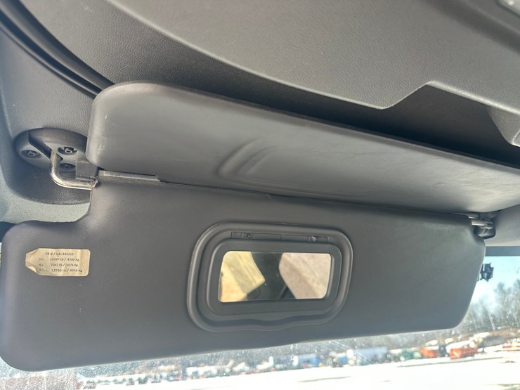 2017-international-lt-image-35