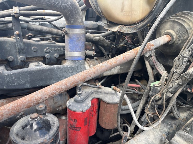 1999-mack-rd600-image-19