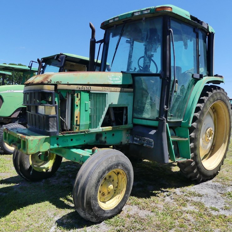 JOHN DEERE 6400