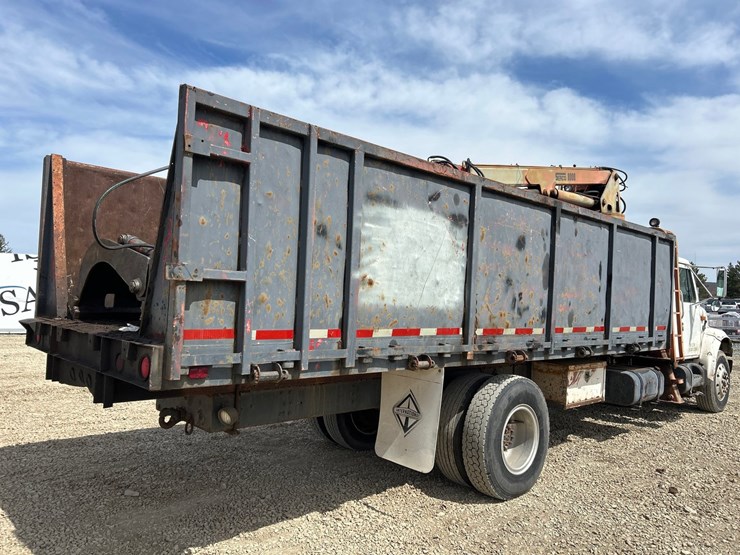 1990-international-4900-image-5