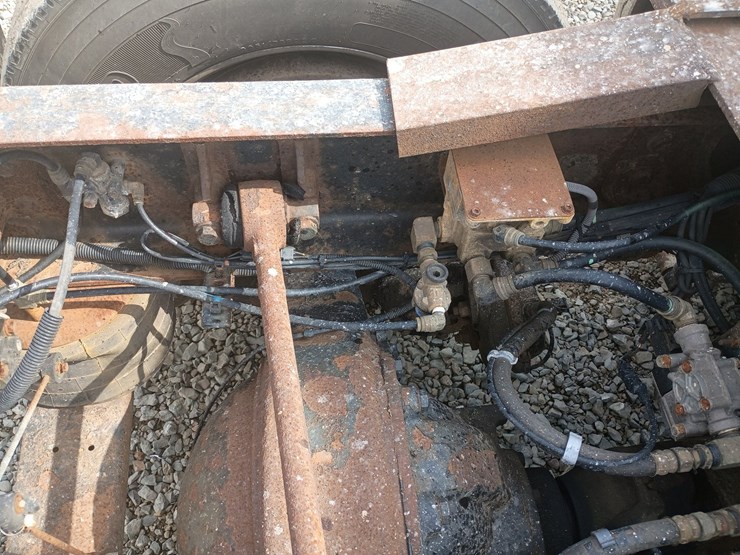 2000-international-9200i-image-60