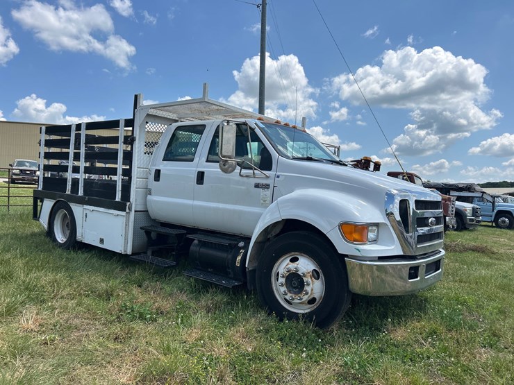 2007-ford-f650-image-3
