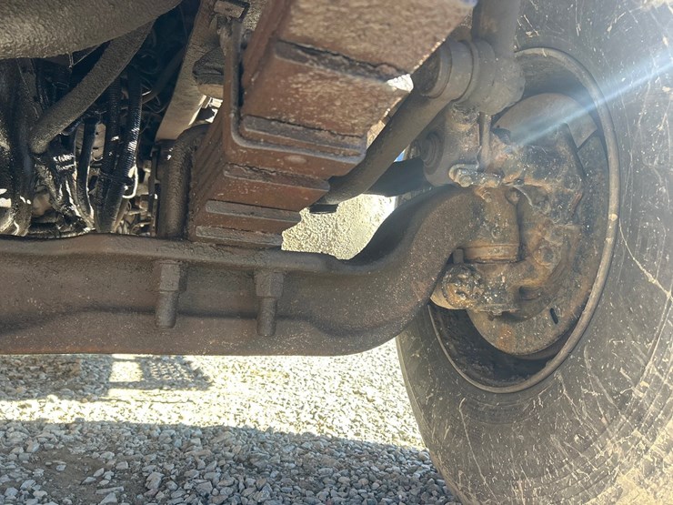 2006-international-7400-image-35