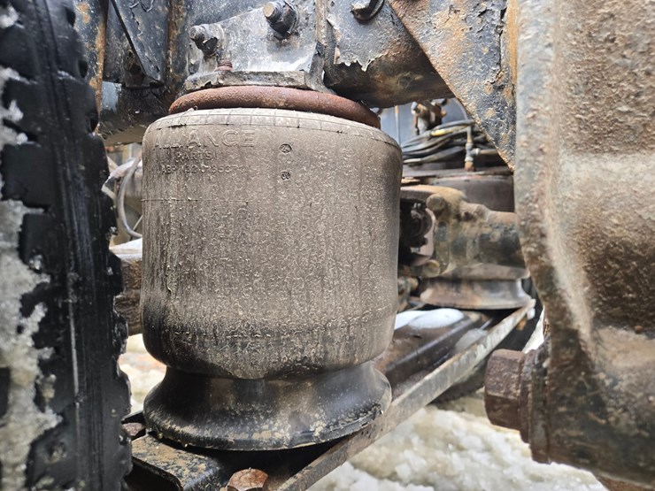 2006-caterpillar-c15-image-45