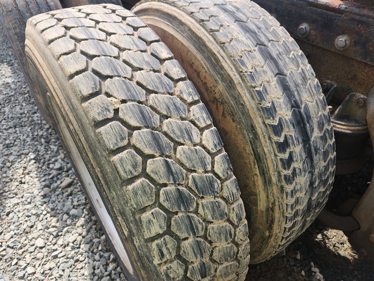 1985-kenworth-w900-image-61