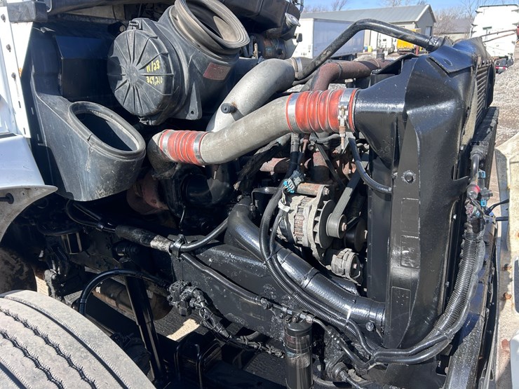 #1679-•-2004-kenworth-flatbed-truck-image-44