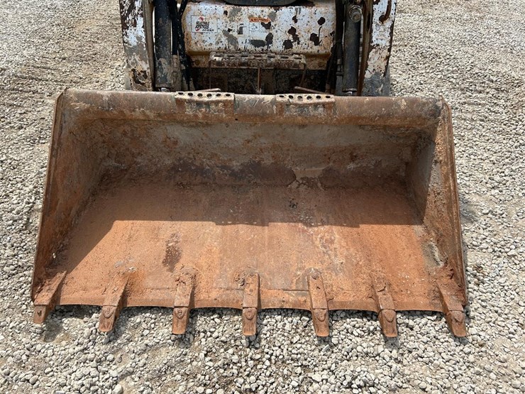 2017-bobcat-t450-image-9