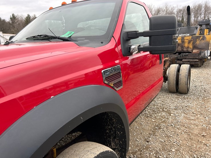 2008-ford-f550-xl-image-13