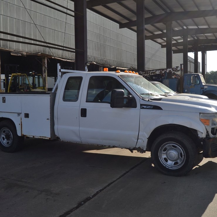 2010 FORD F350