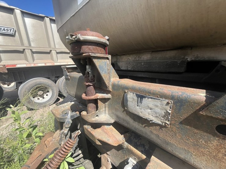 1996-fruehauf-train-image-36