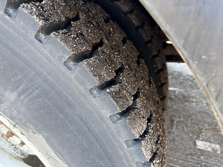 2014-international-4300-sba-image-54