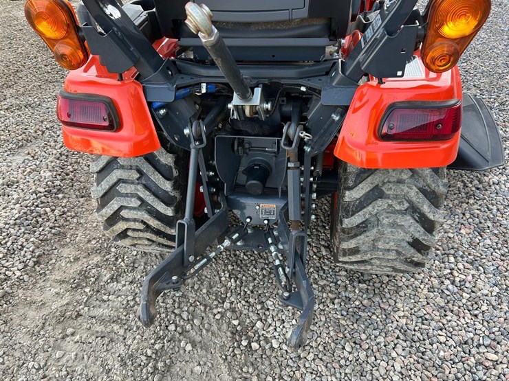2021-kubota-bx2380-image-14