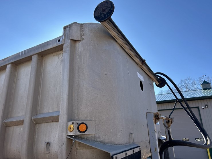 axle-end-dump-image-27