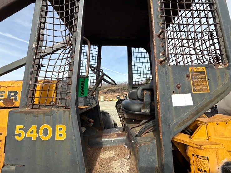 deere-540b-image-59