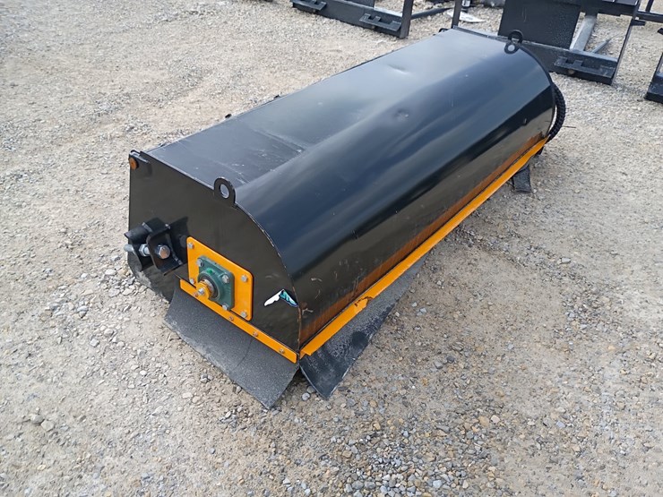 #23941-•-boxbroom-sweeper-skid-steer-attachment-image-8