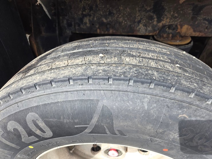 2005-massey-ferguson-8-image-93