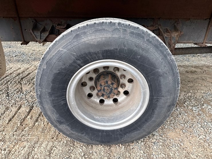 1990-international-4900-image-82