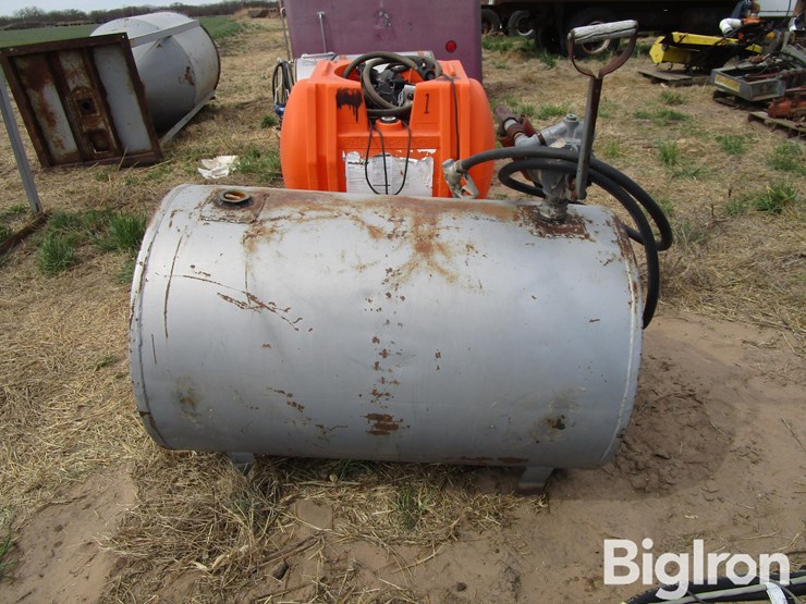 140-gal-fuel-tank-&-pump-image-4