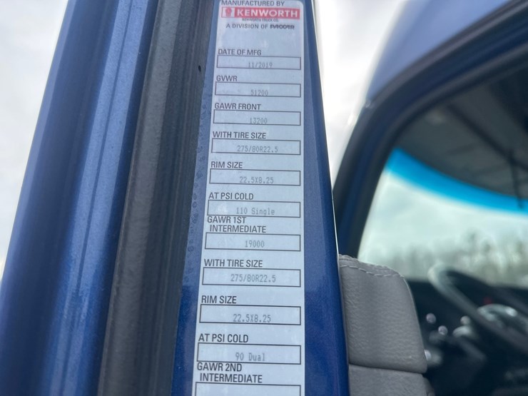 2020-kenworth-t680-image-100