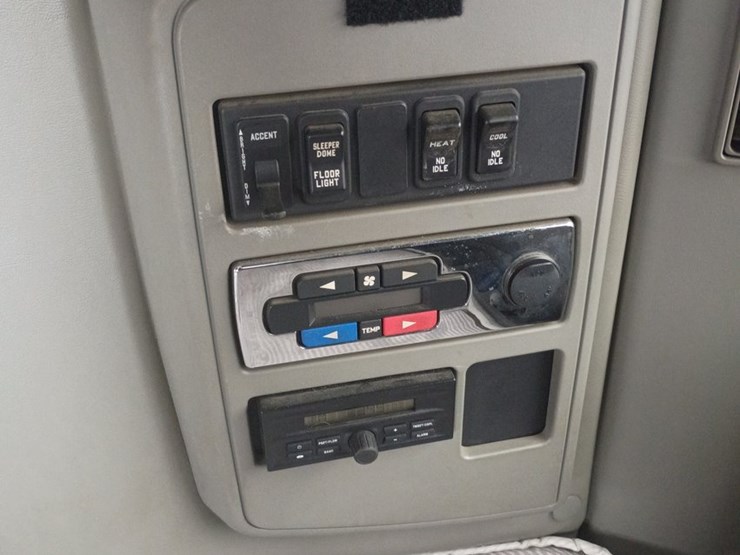 2012-international-prostar-image-80