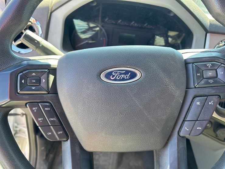 2023-ford-f750-image-53