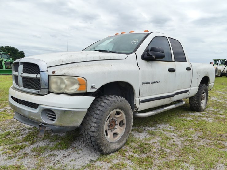 2005-dodge-ram-2500-image-1