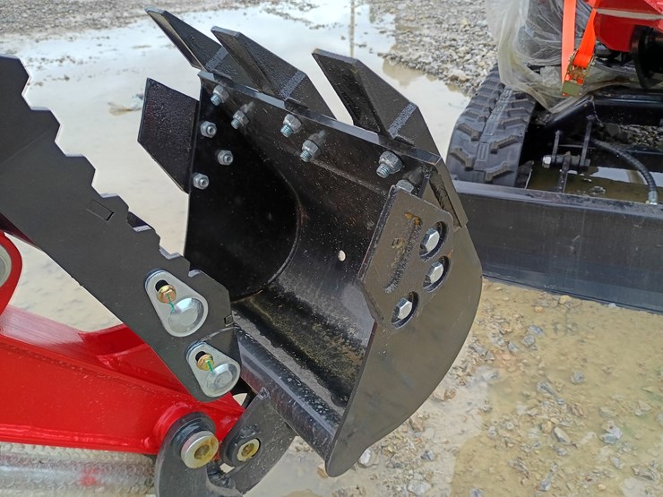 #l19-009-•-2026-tpm-18bs-mini-excavator-image-19