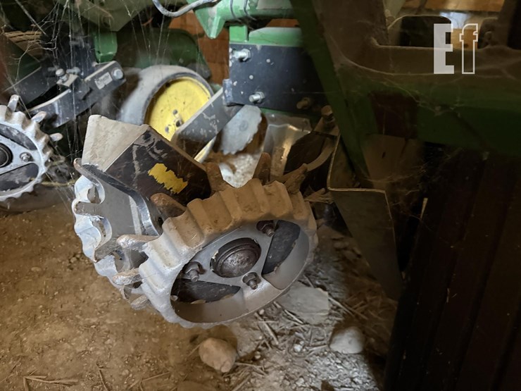 1993-john-deere-7200-image-22