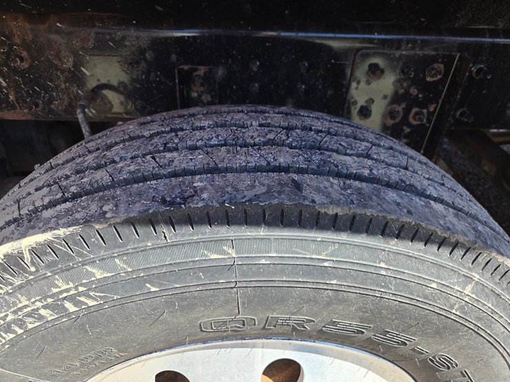 2019-international-hv613-image-91