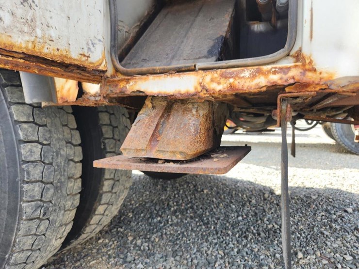 2002-international-4300-sba-image-31