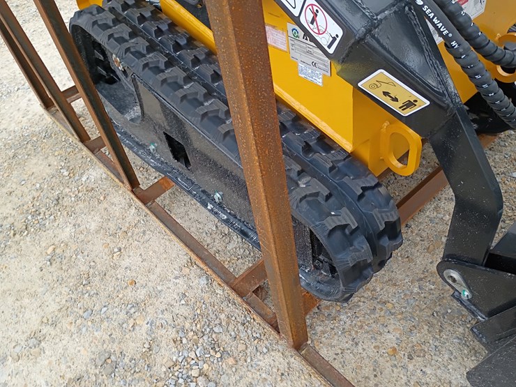 #24171-•-2025-agt-mx-mrt14-mini-skid-steer-image-21