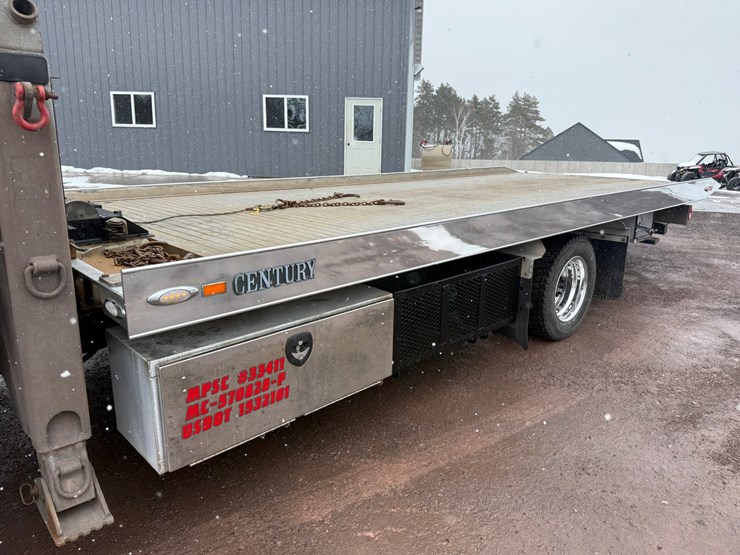 2018-ford-f650-image-13