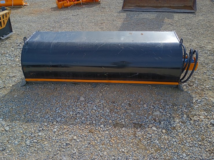 #23926-•-boxbroom-sweeper-skid-steer-attachment-image-1