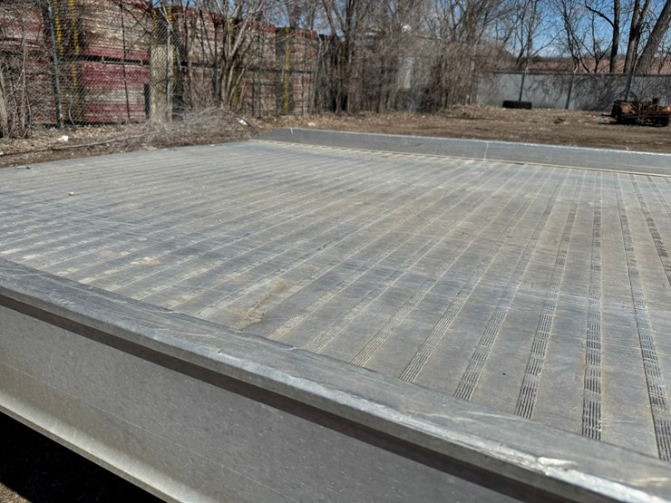 1999-ford-f550-image-28