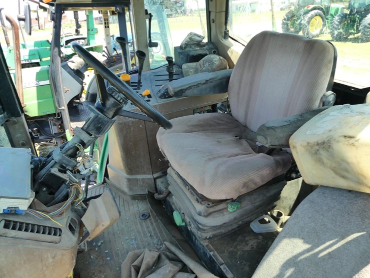 john-deere-6400-image-9