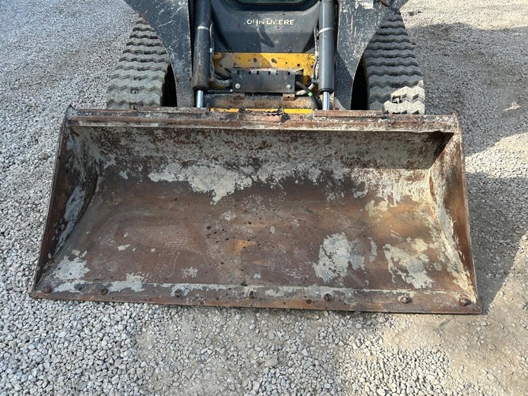 2021-deere-325g-image-9