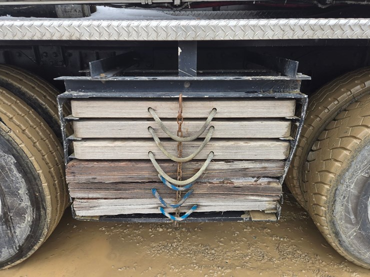 massey-ferguson-8-image-36