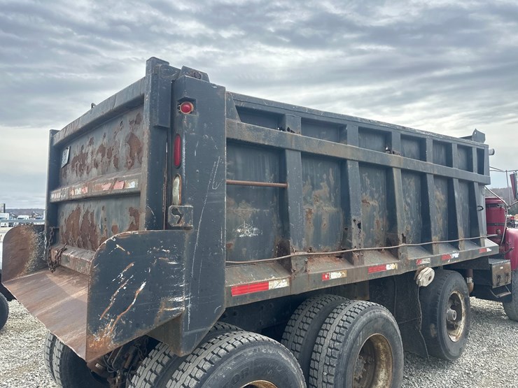 1986-mack-dm686s-image-17