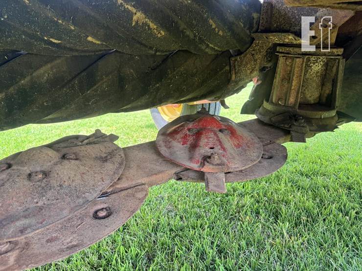 new-holland-1411-image-6