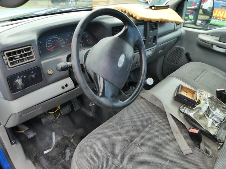 2003-ford-f350-xl-image-10