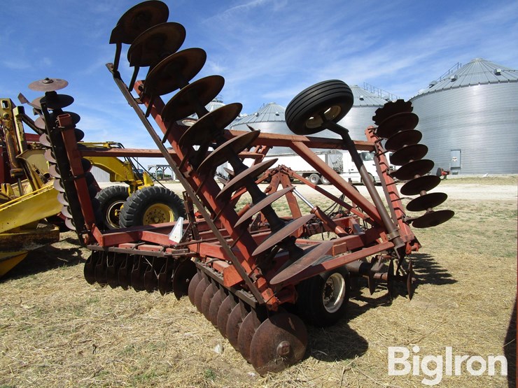 international-490-image-5