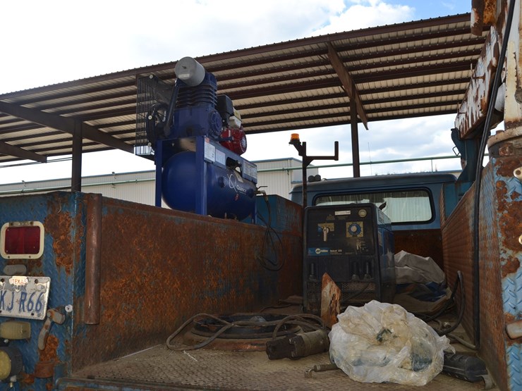 1991-international-4700-image-4