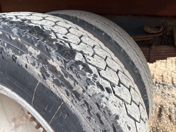 1990-international-4900-image-81