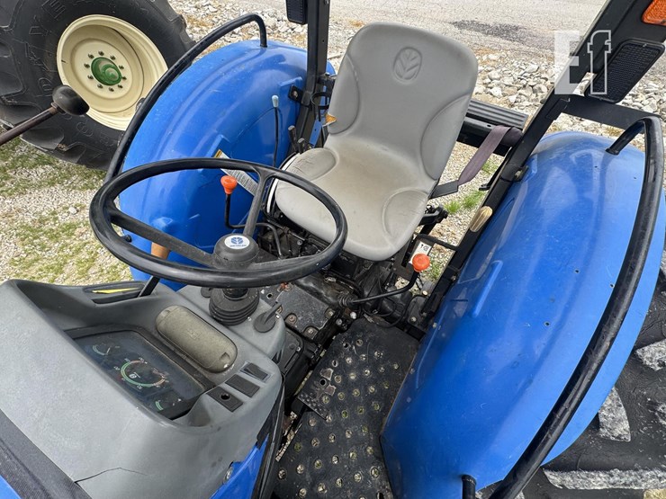 new-holland-tt75a-image-11