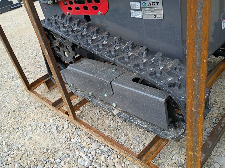 #23945-•-2025-agt-ysrt14-mini-skid-steer-image-24