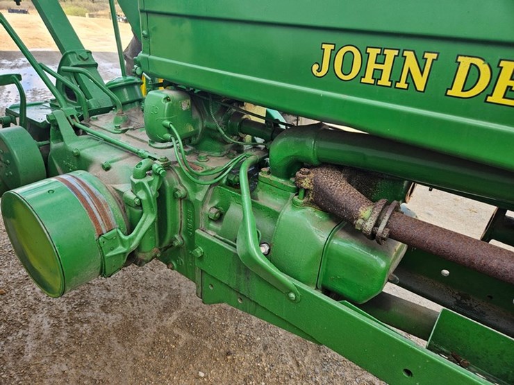 john-deere-model-b-image-16